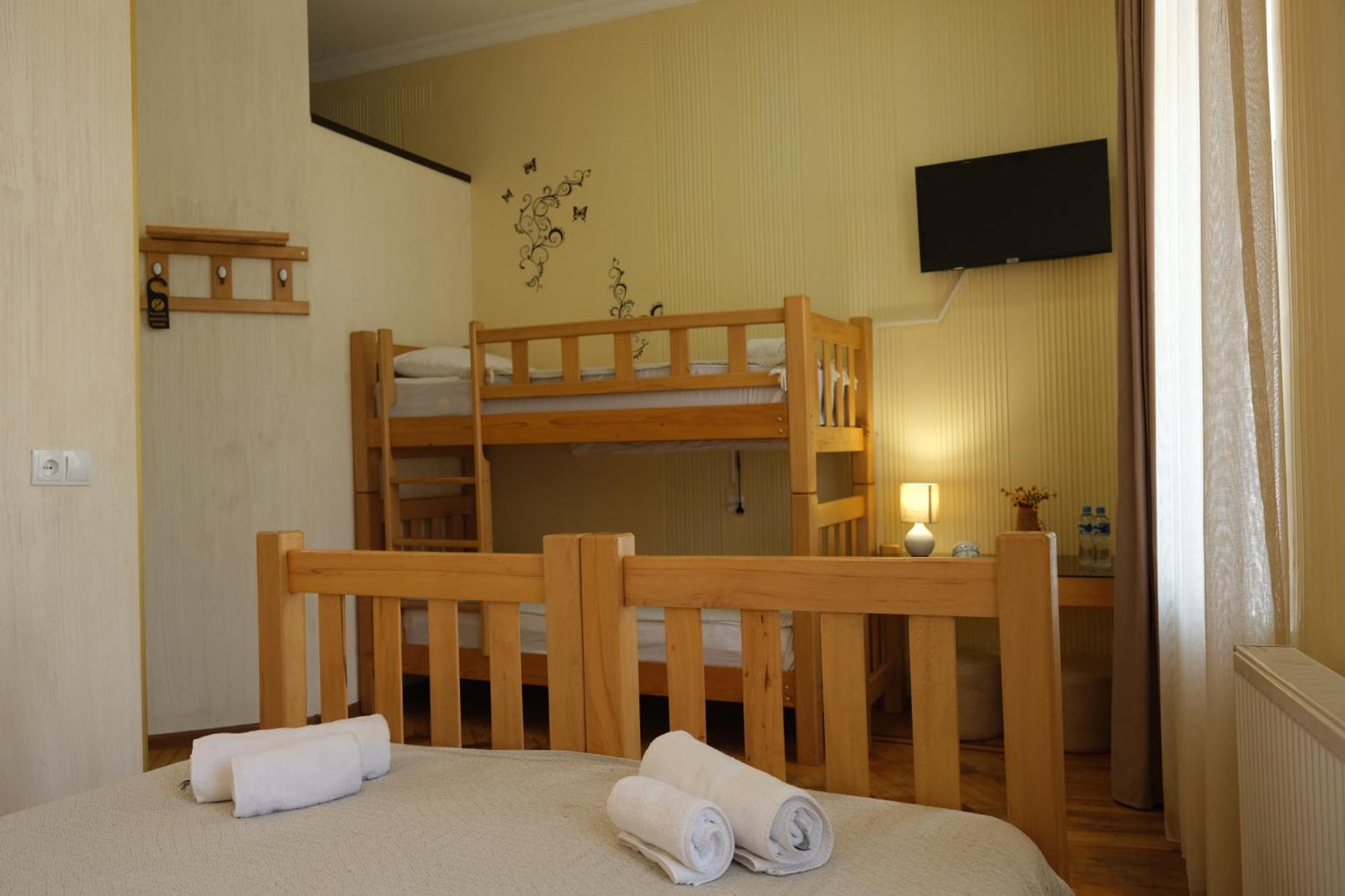 קוטאיסי Hotel 1870 מראה חיצוני תמונה